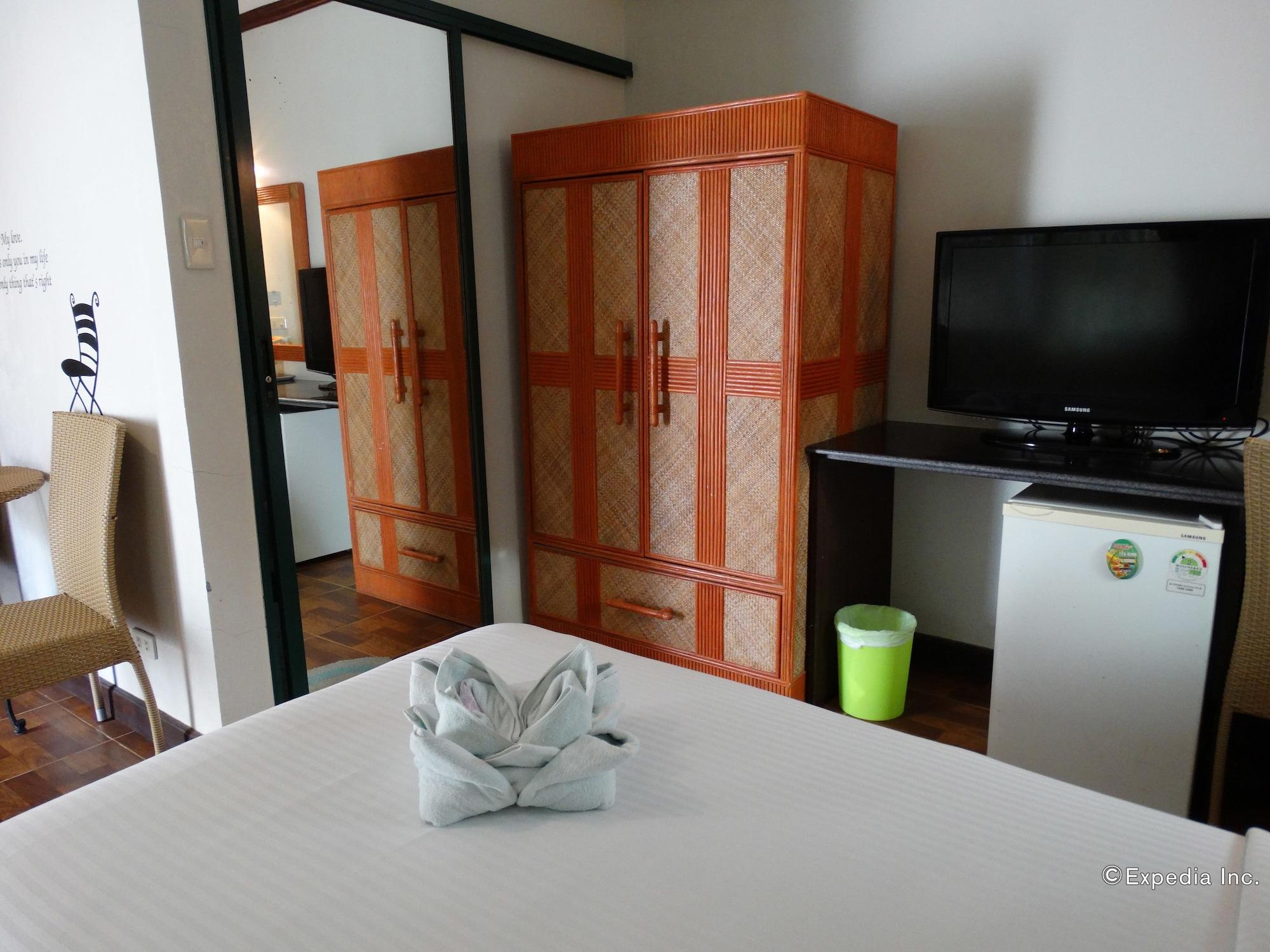 Bohol Wonderlagoon Resort Panglao Exterior photo