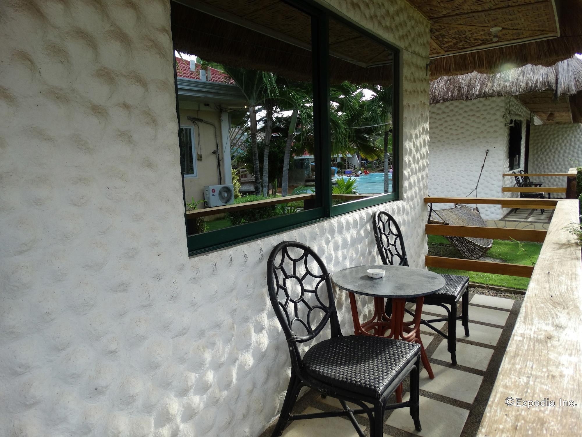 Bohol Wonderlagoon Resort Panglao Exterior photo