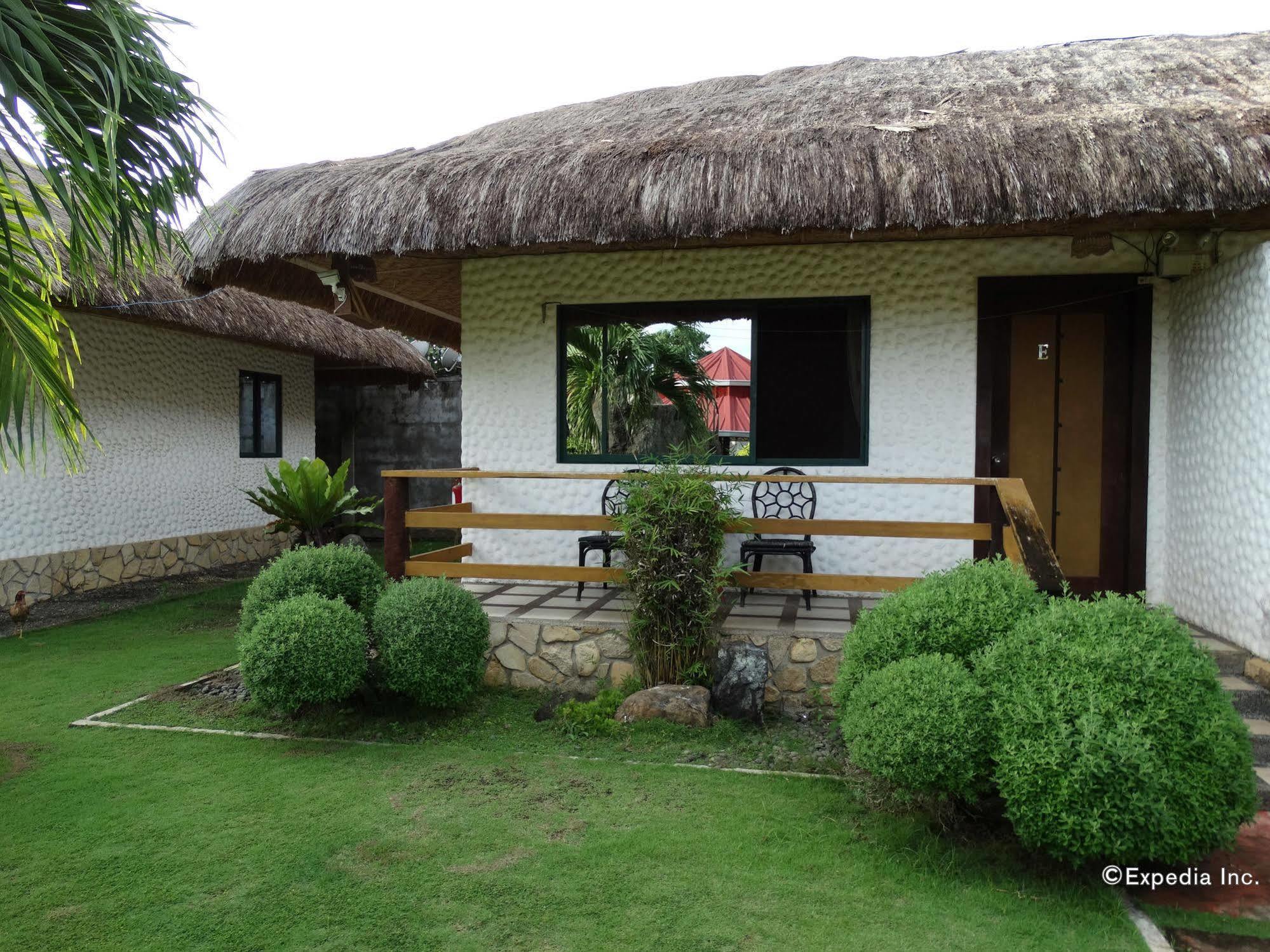 Bohol Wonderlagoon Resort Panglao Exterior photo